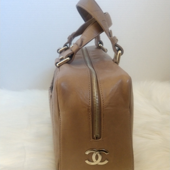 Chanel Lambskin Mademoiselle Bag - Picture 3 of 14